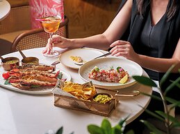 M Social Hotel Phuket