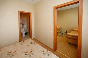 Ryan Johnson Hotel