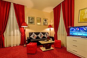 Oksana Hotel