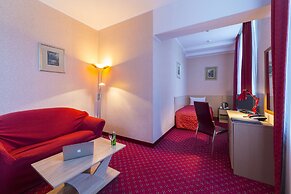 Oksana Hotel