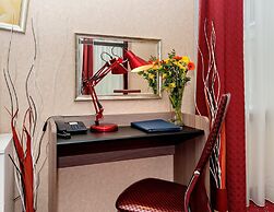 Oksana Hotel