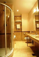 Oksana Hotel