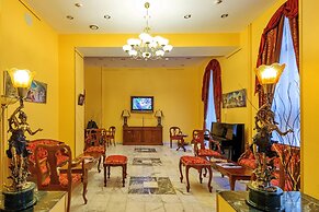 Oksana Hotel