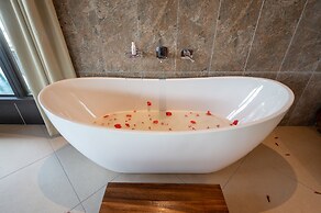 Koro Sun Resort