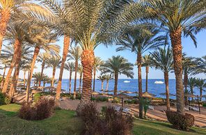 Grand Rotana Resort & Spa
