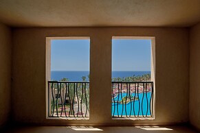 Grand Rotana Resort & Spa
