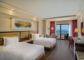 Grand Rotana Resort & Spa