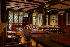 Banyan Tree Ringha