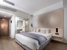 Athena Hotel