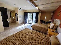 Quinta las Alondras Hotel and Spa
