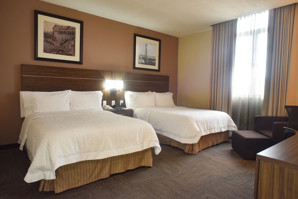 Hampton Inn By Hilton Tampico Zona Dorada