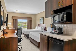 Ramada by Wyndham Drumheller Hotel & Suites