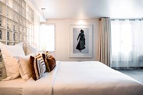 Kube Hotel Paris
