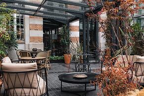 Kube Hotel Paris