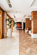 ALQasr Metropole Hotel