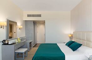 St. George Beach Hotel & Spa Resort