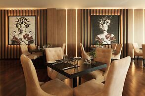 St. George Beach Hotel & Spa Resort