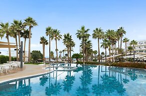 St. George Beach Hotel & Spa Resort