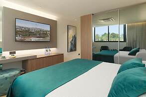 St. George Beach Hotel & Spa Resort