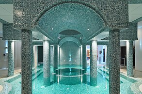 St. George Beach Hotel & Spa Resort