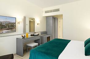 St. George Beach Hotel & Spa Resort