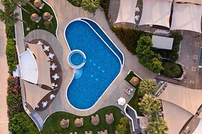 St. George Beach Hotel & Spa Resort