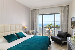 St. George Beach Hotel & Spa Resort