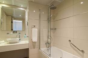 St. George Beach Hotel & Spa Resort