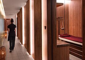St. George Beach Hotel & Spa Resort