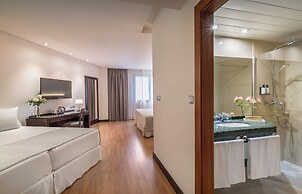 Occidental Granada