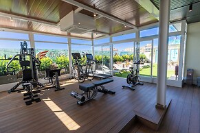Occidental Granada