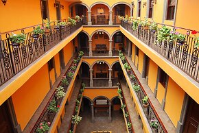 Hotel Morales Historical & Colonial Downtown Core