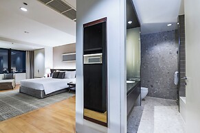 Emporium Suites by Chatrium