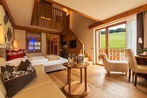 Hotel Emmy - five elements
