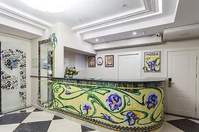 Medea Hotel