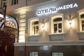 Medea Hotel