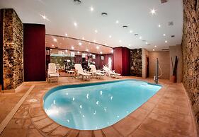 Alti Hotel