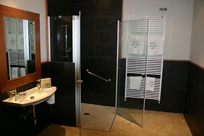 Alti Hotel