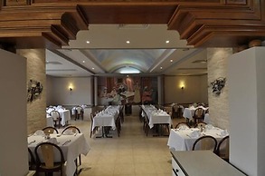 Wassim Hotel