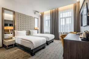 Congress Hotel