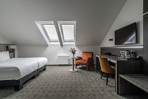 Congress Hotel
