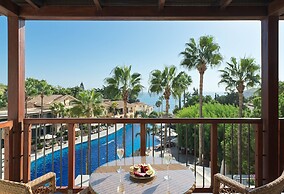 Columbia Beach Resort