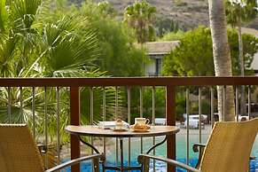 Columbia Beach Resort