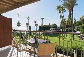 Columbia Beach Resort