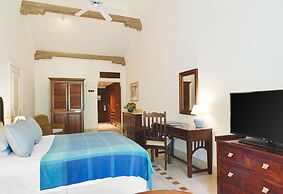 Columbia Beach Resort