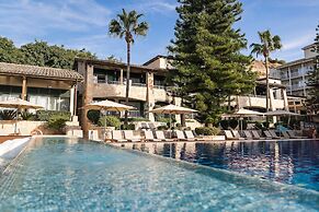 Columbia Beach Resort