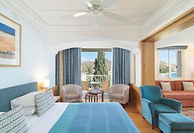 Columbia Beach Resort