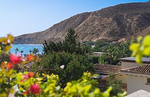 Columbia Beach Resort