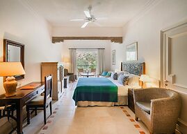 Columbia Beach Resort