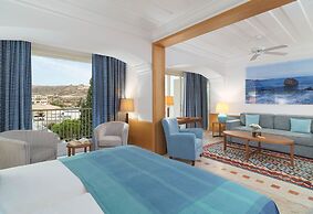 Columbia Beach Resort